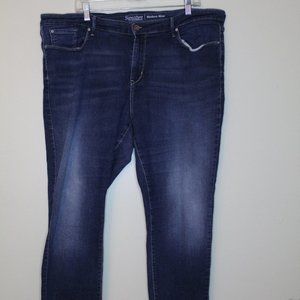 Signature Levi's 22M Modern Slim Jeans